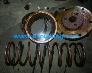 Maintenance of hydraulic coupling